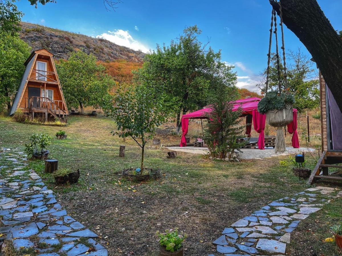 Teo'S Cottages Dedoplis Tskaro Zewnętrze zdjęcie